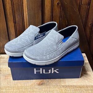 Huk Men's Light Gray Slip-On Brewster